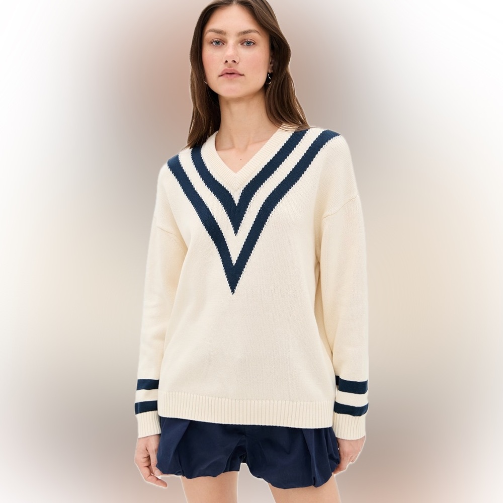 Kule Anchor Cream and Navy V-Neck Sweater Size L